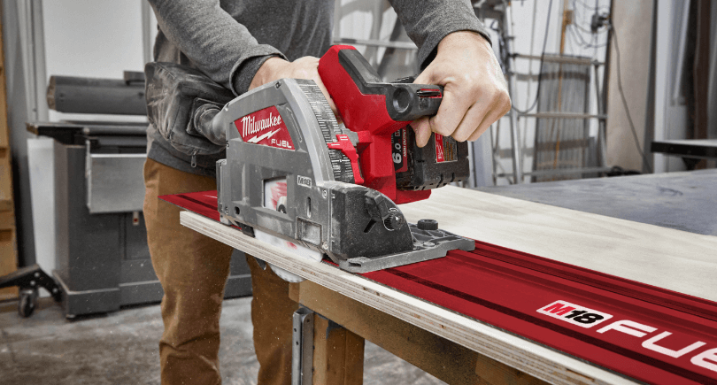 Milwaukee M18 FUEL 165mm Track Saw Kit M18FPS55 601B Milwaukee